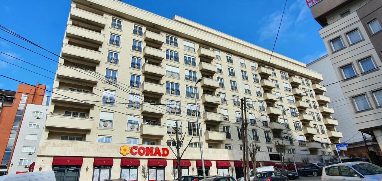 Floral Inn Pristina Exterior foto
